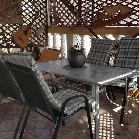 By The Sea - 14802 Šibenik