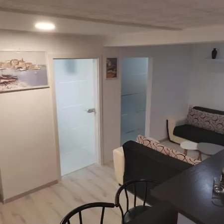Apartment By The Sea - 14802 Sibenik